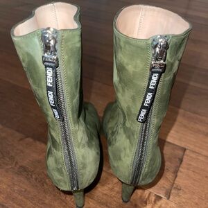 Green Suede Fendi Boots Size 41 Women’s